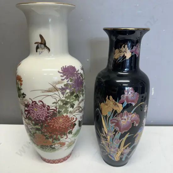 Oriental Vases x2