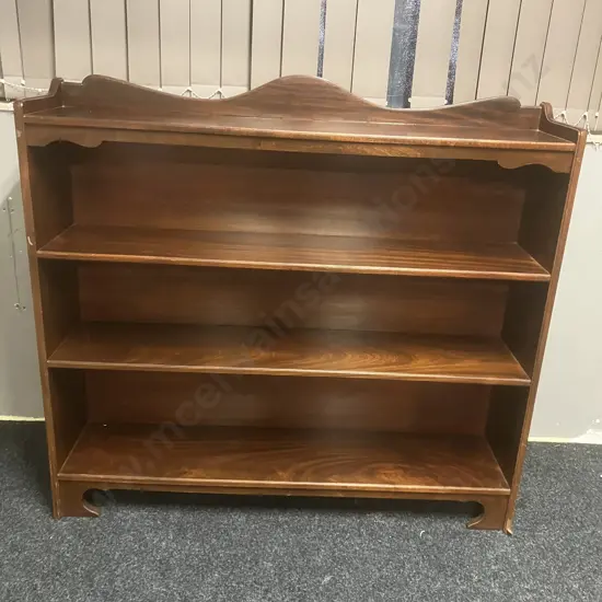 Mahogany Bookcase, 4 Shelves, Curved Top. H114 W122 D27cm