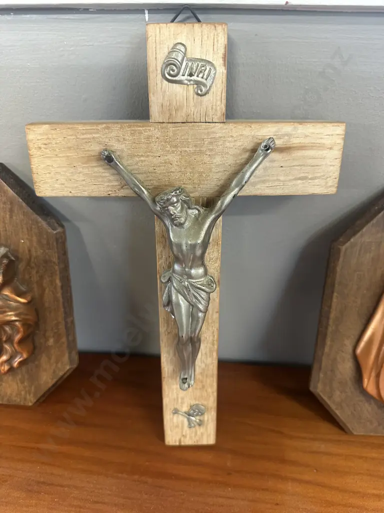 Vintage Wooden Pectoral Crucifix With INRI and Skull & Crossbones. L28cm Image 1++