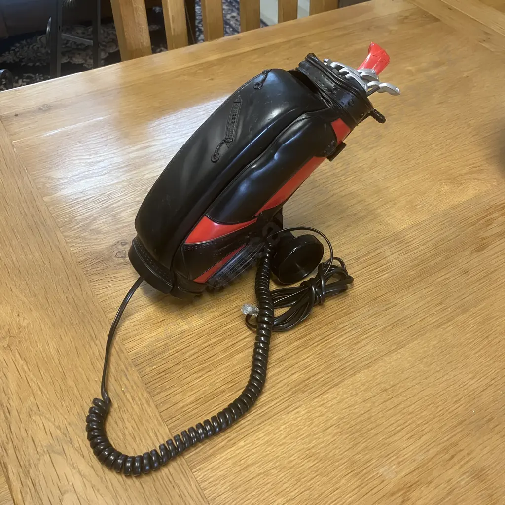 Vintage Golf Bag & Clubs Push Button Telephone Image 1++