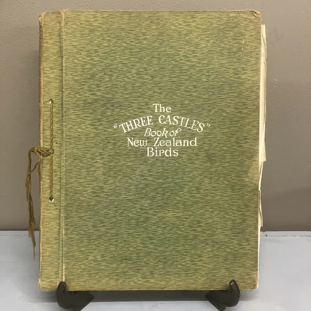 The "Three Castles" Book of New Zealand Birds, 1920 First Edition Hardback Binder, Coulls Somerville Wilkie Dunedin Image 1++