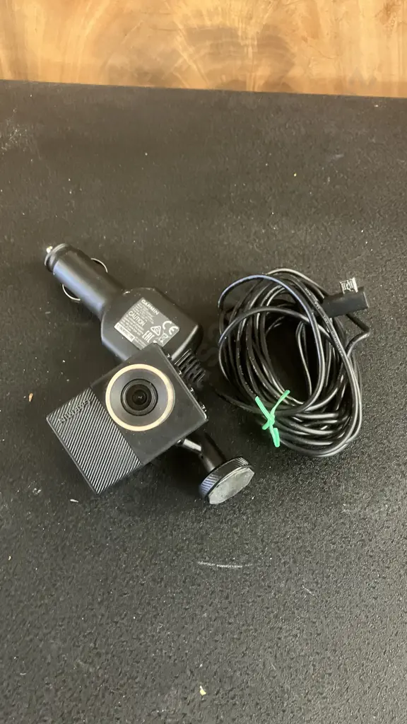 Garmin Dash Cam 55 Image 1++