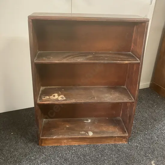 Vintage 3 Shelf Bookcase. H93 W68 D18 - 23cm