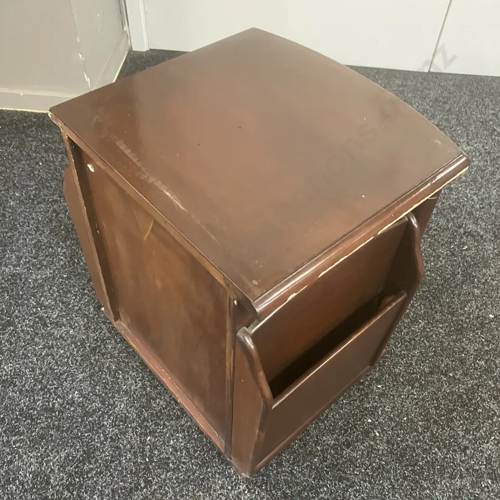 5 Drawer Side Table On Castors With Magazine Sleeves. H47 W42 D34cm Image 1++