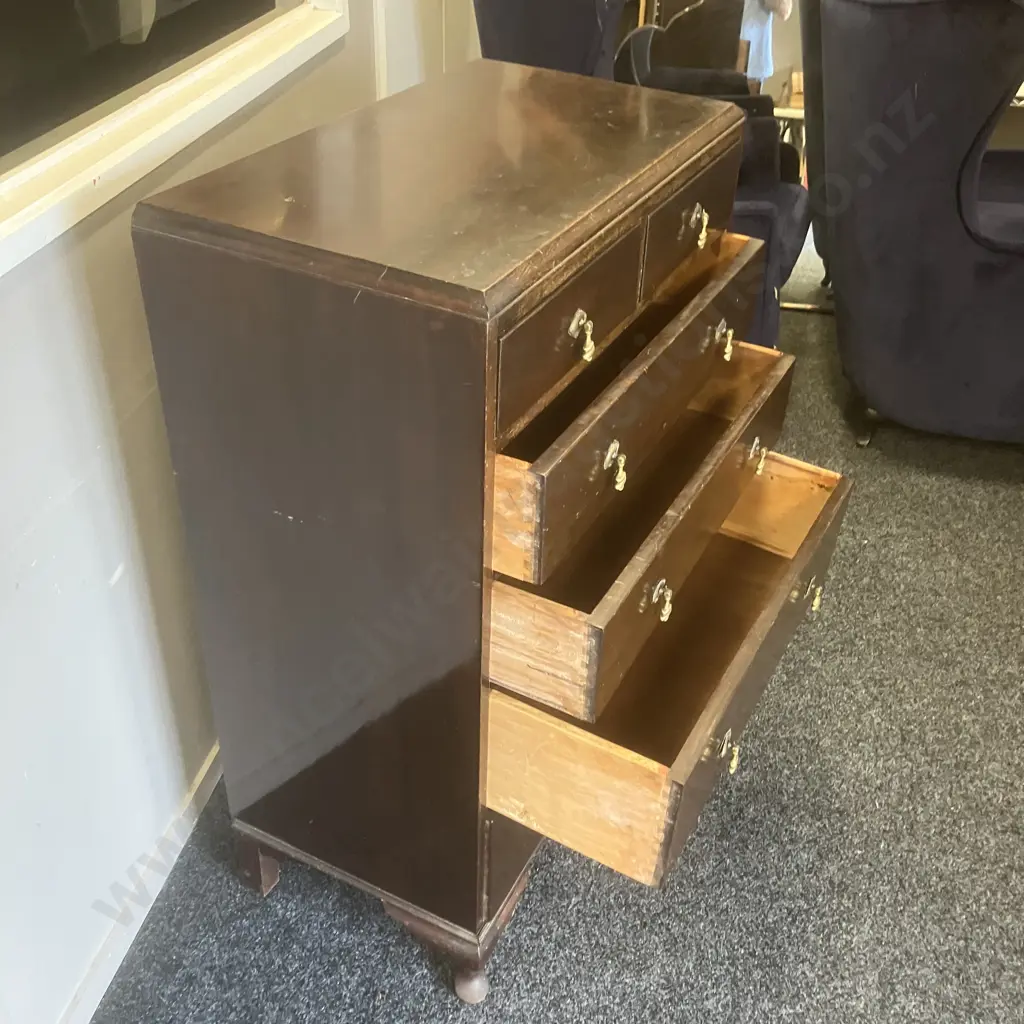 Queen Anne Style 6 Drawer Chest. H107 W73 D41cm Image 1++