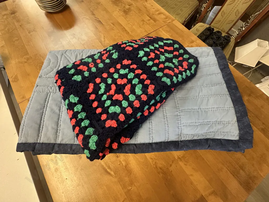 Coverlet & Crochet Blanket  Image 1++