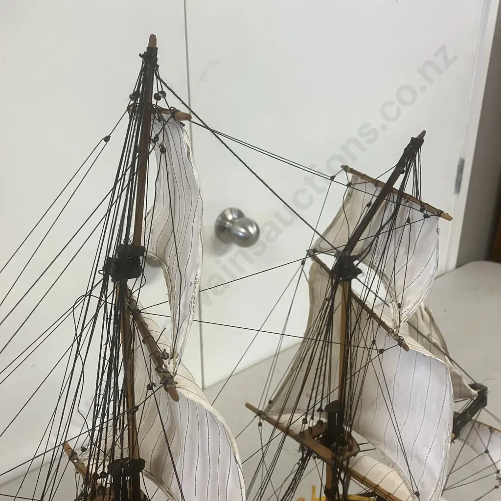 H.M.A.V. Bounty Wooden Model - Royal Navy Purchased British Merchant 1787 Commanded by William Bligh. L86cm Image 1++