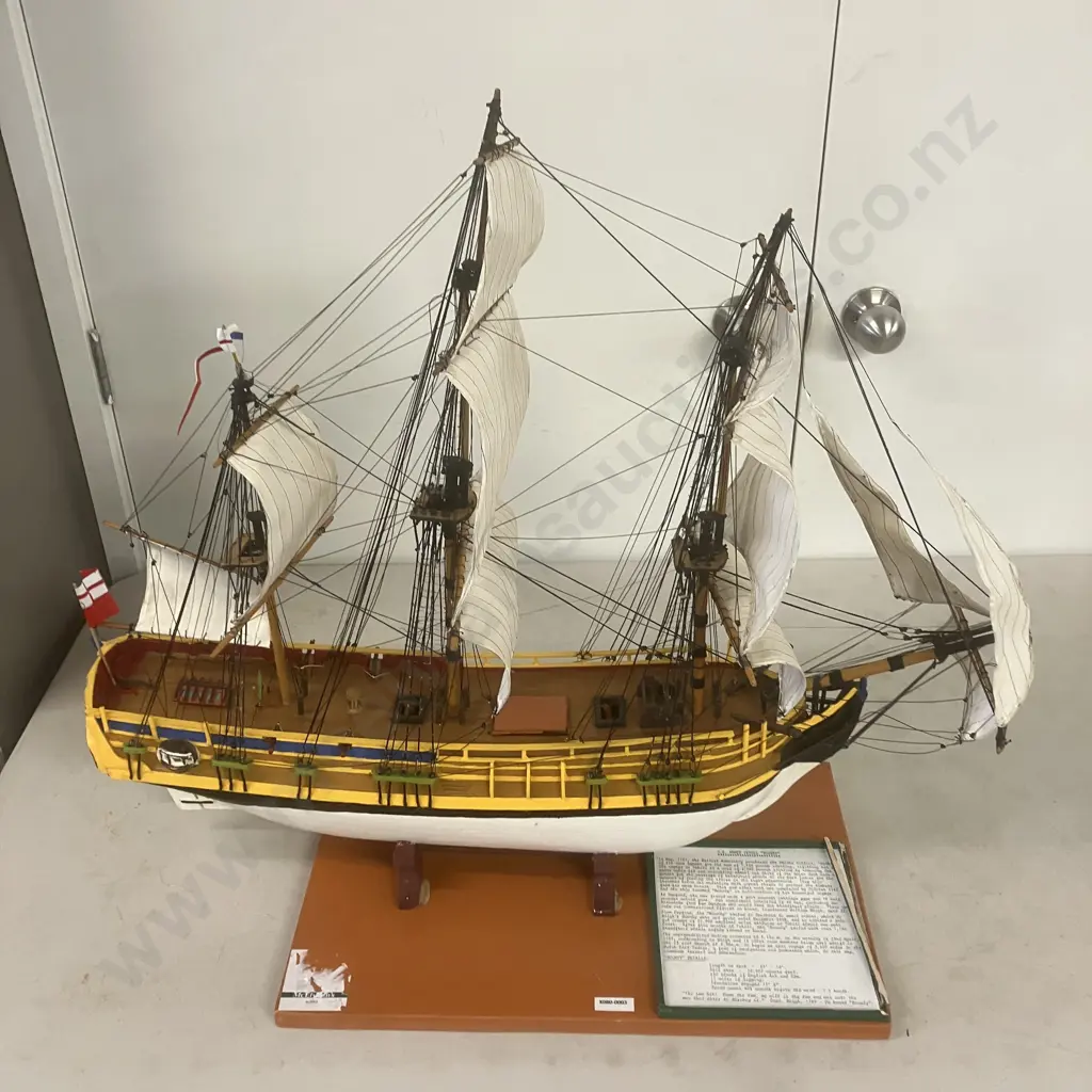 H.M.A.V. Bounty Wooden Model - Royal Navy Purchased British Merchant 1787 Commanded by William Bligh. L86cm Image 1++