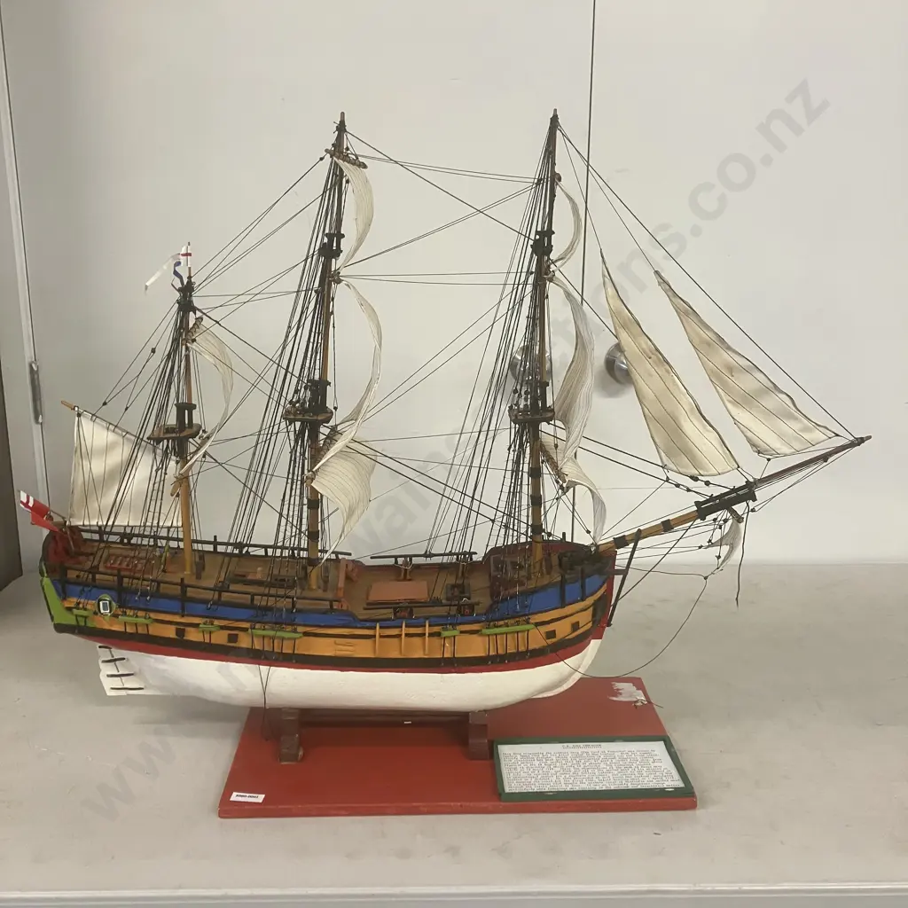 H.M. Bark Endeavour Wooden Model - Commanded by Lieutenant James Cook on First Voyage to NZ & AUS 1769-1771. L84cm Image 1++