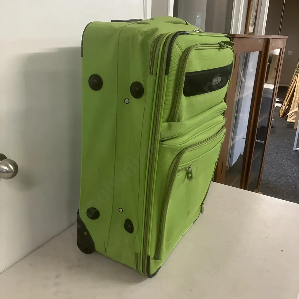 Lime Green Voyager Rolling Suitcase Image 1++