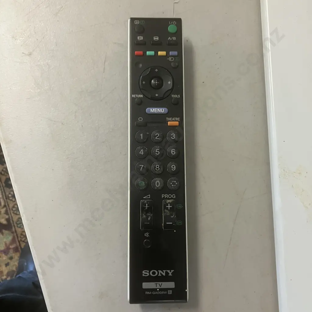 Sony 32" LCD TV Model KLV-32V300A With Remote Control Image 1++