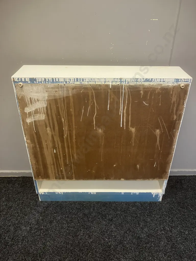 Vintage Wooden Bookcase Painted White. H91 W89.5 D21cm Image 1++