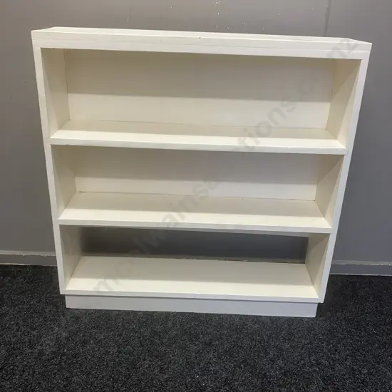 Vintage Wooden Bookcase Painted White. H91 W89.5 D21cm