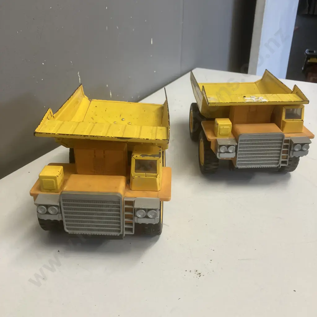 Pair of Rare Vintage Kai Yip Pressed Steel KY Giant Load GL-190 Mining Dump Trucks. 13 x 24.5cm Image 1++