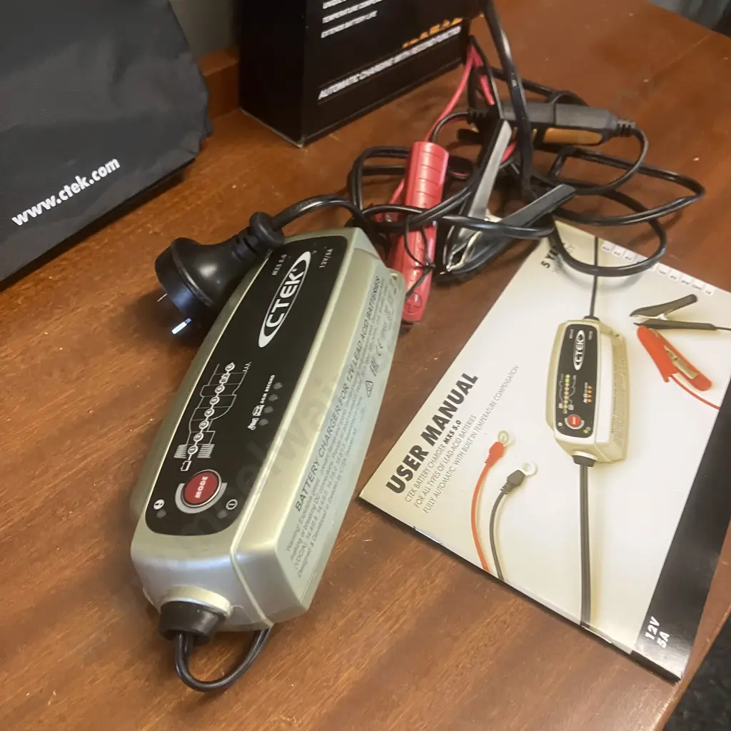 CTEK Battery Charger 12v 5 Amp 8 Stage - MXS5.0 Image 1++