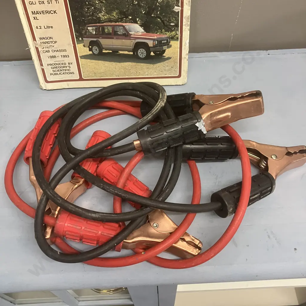 Gregory's Patrol Maverick 1988-1993 Diesel Service And Repair Manual No 512 With a Pair of Jumper Leads Image 1++