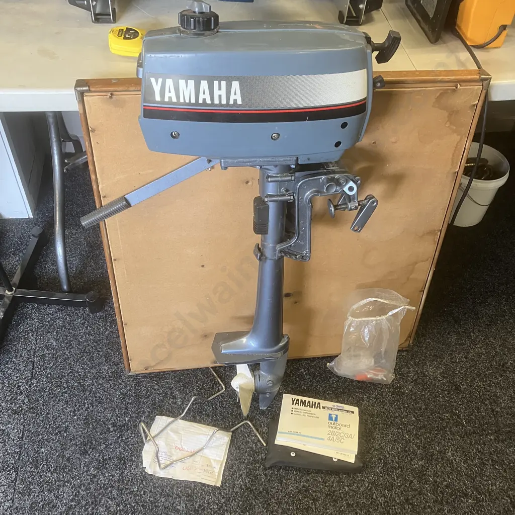 Yamaha 2C Outboard Motor S/N 014789 (20/12/88) With Manual, Tools Etc Image 1++