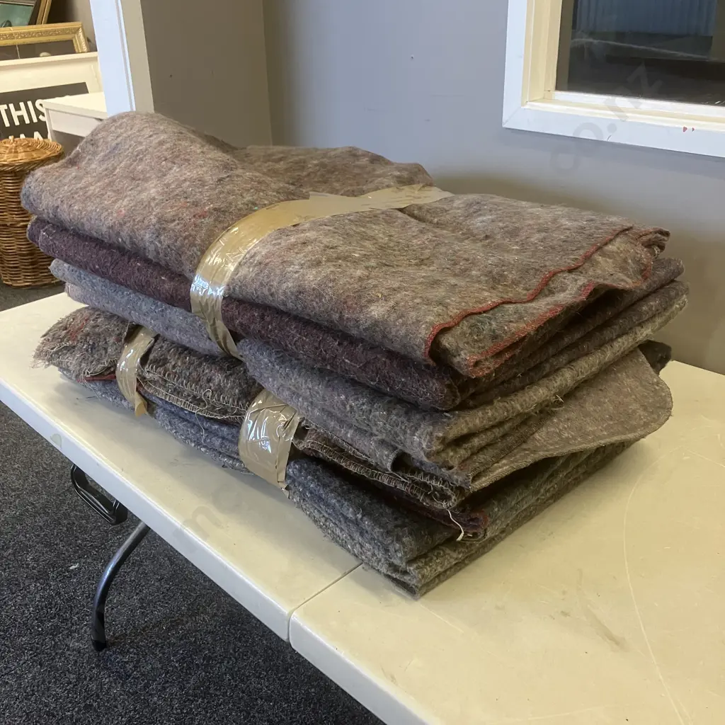 Lot of Ten Furniture Blankets Image 1++