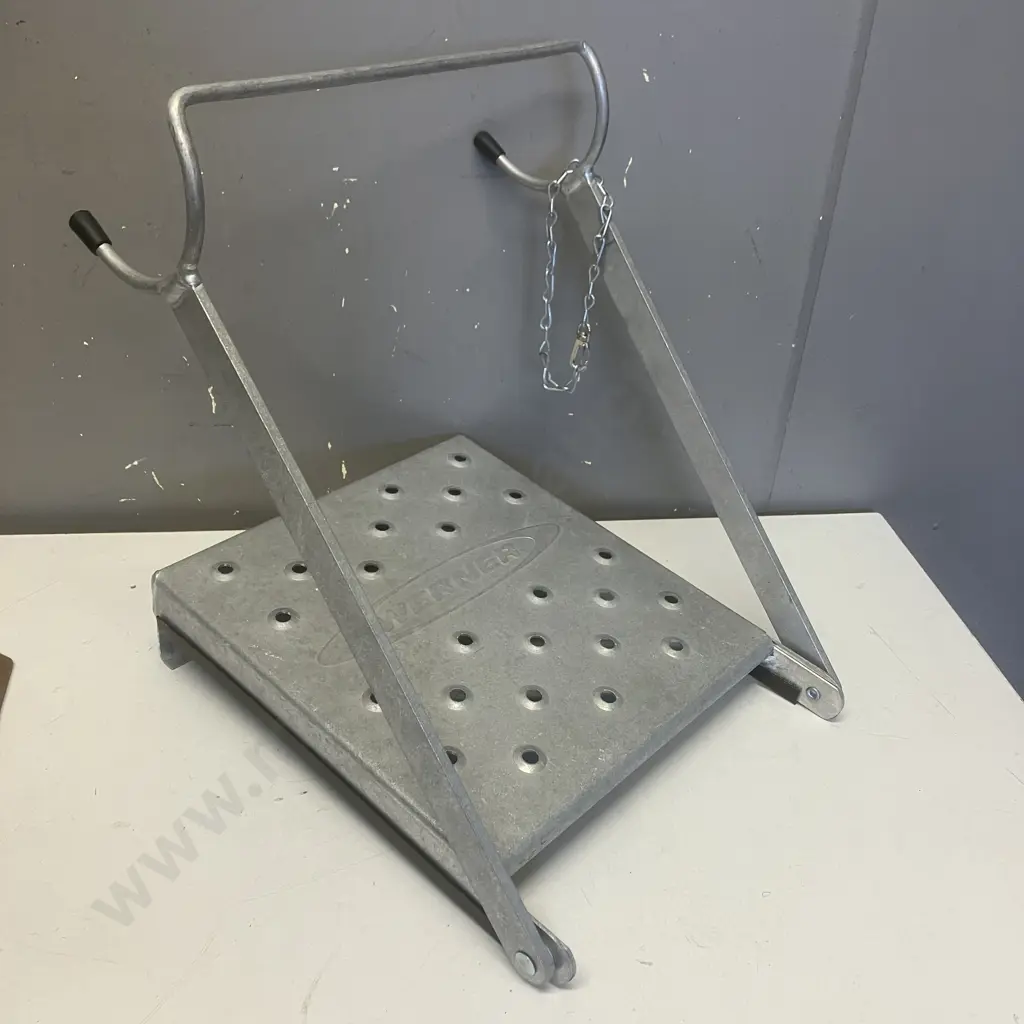 Platform for MT Ladders AC18MT Image 1++