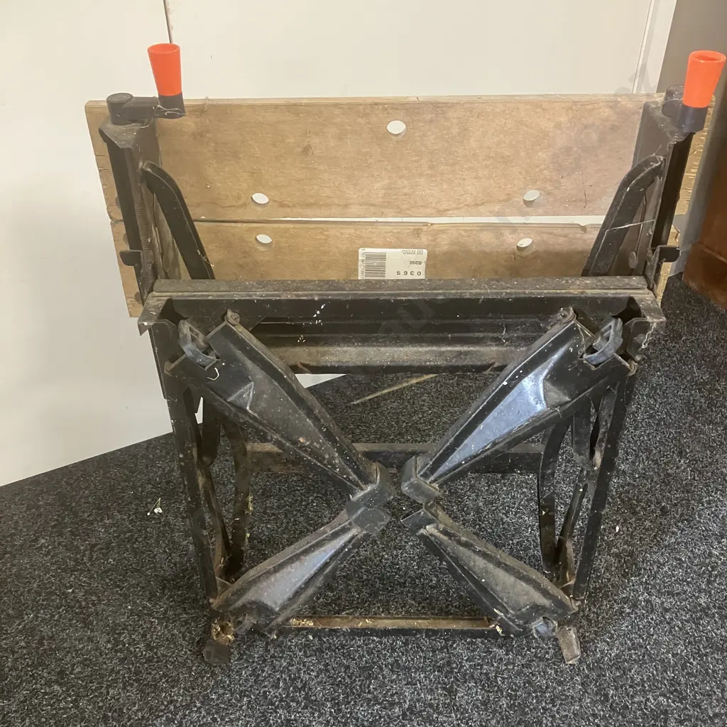 English Made Black & Decker Workmate Image 1++