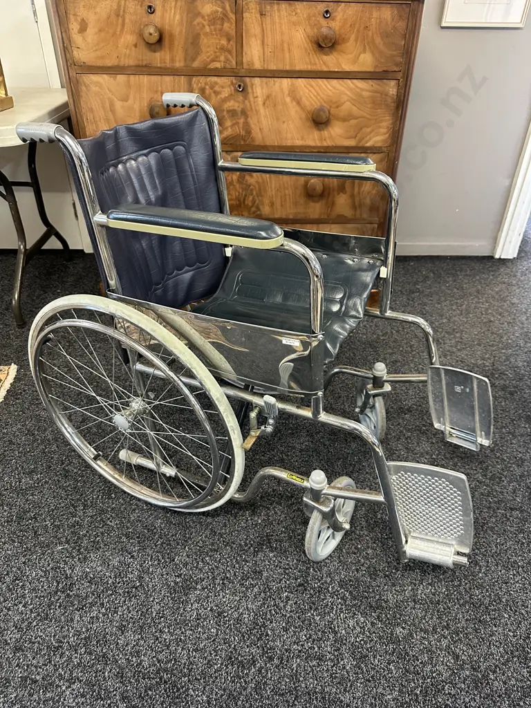 Ezy Wheels Wheel Chair Image 1++