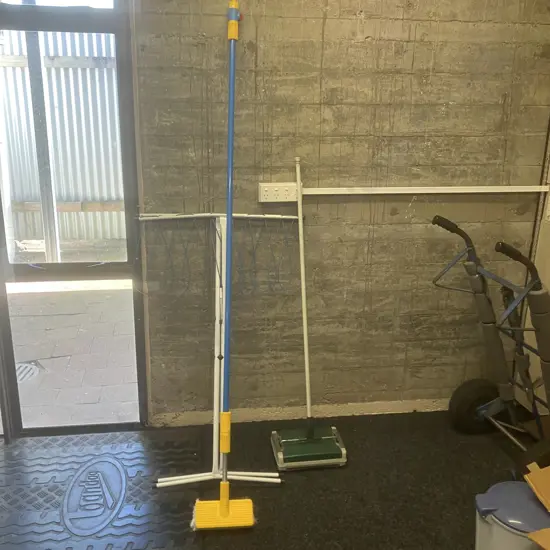 Sabco Whiskaway, Raven House Brush, Clothes Drying Rack