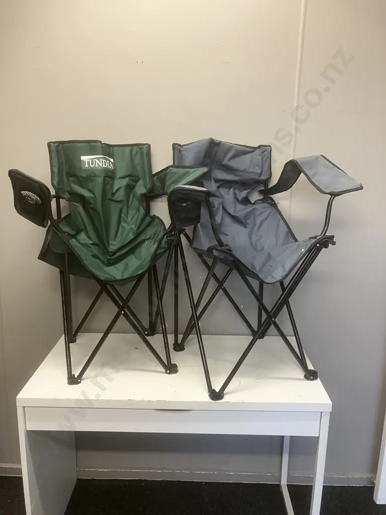 Gallagher Folding Chairs Image 1++