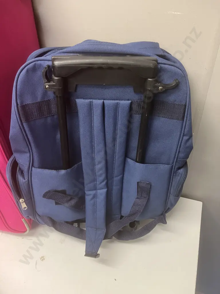 Pink Lanza Rolling Suitcase With 2 Bags Image 1++