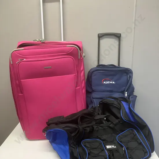 Pink Lanza Rolling Suitcase With 2 Bags