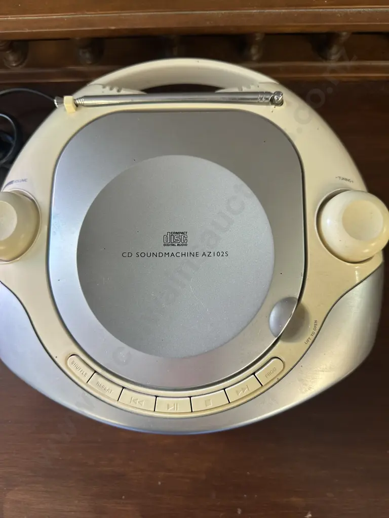 Vintage Phillips Portable CD Sound Machine Model AZ102S/79 Image 1++