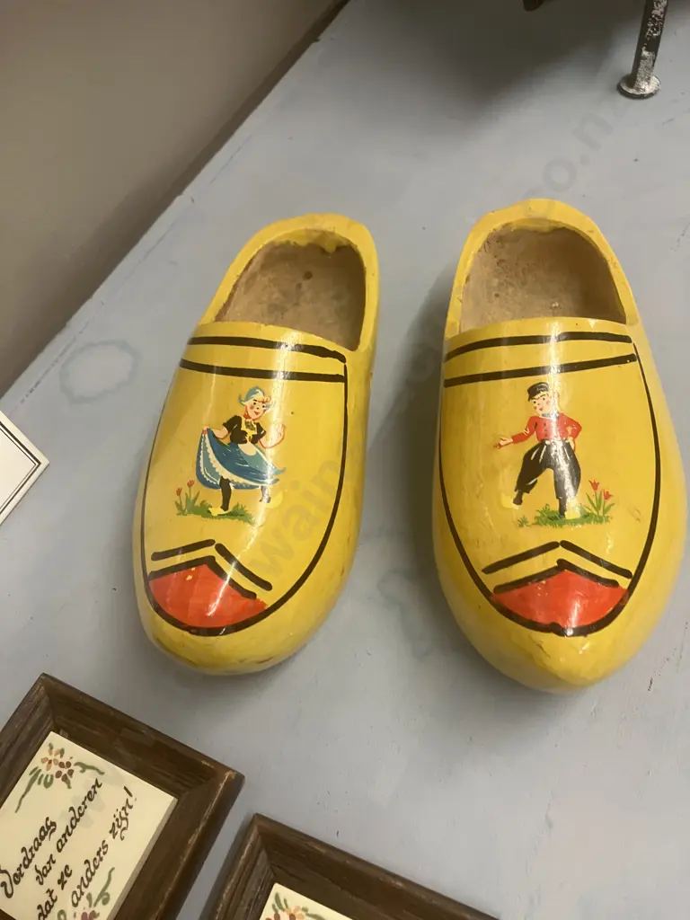 Selection Of Dutch Items Including Shoes & Wall Art Image 1++