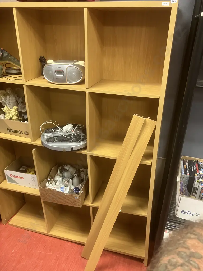 12 Cube Shelf. H172.5 W125 D29cm (As Found Condition) Image 1++