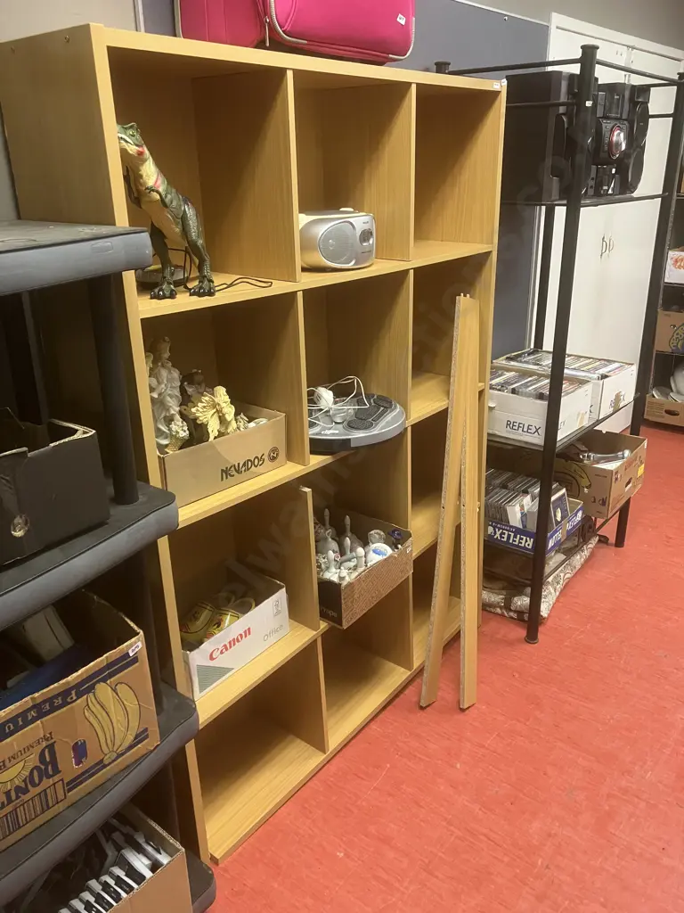 12 Cube Shelf. H172.5 W125 D29cm (As Found Condition) Image 1++