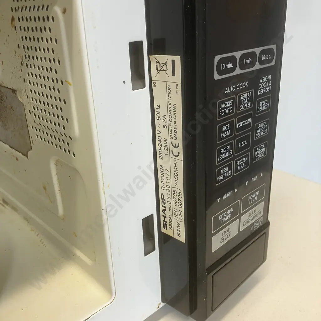 Sharp R-270KM Microwave, Black Image 1++