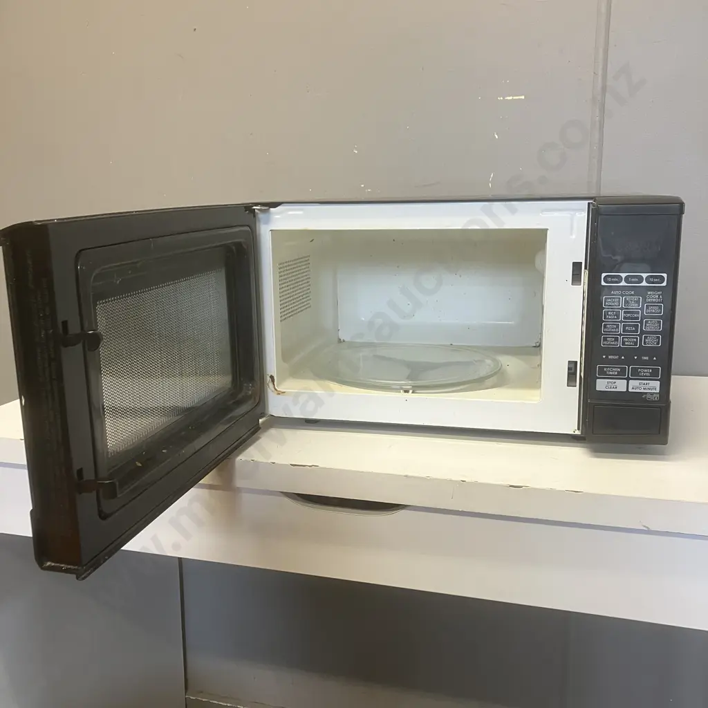 Sharp R-270KM Microwave, Black Image 1++