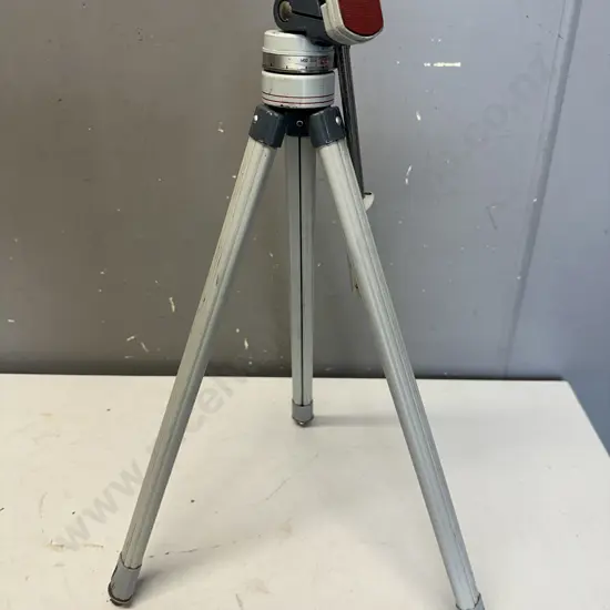 Vintage Stabila Model 1154 Tripod