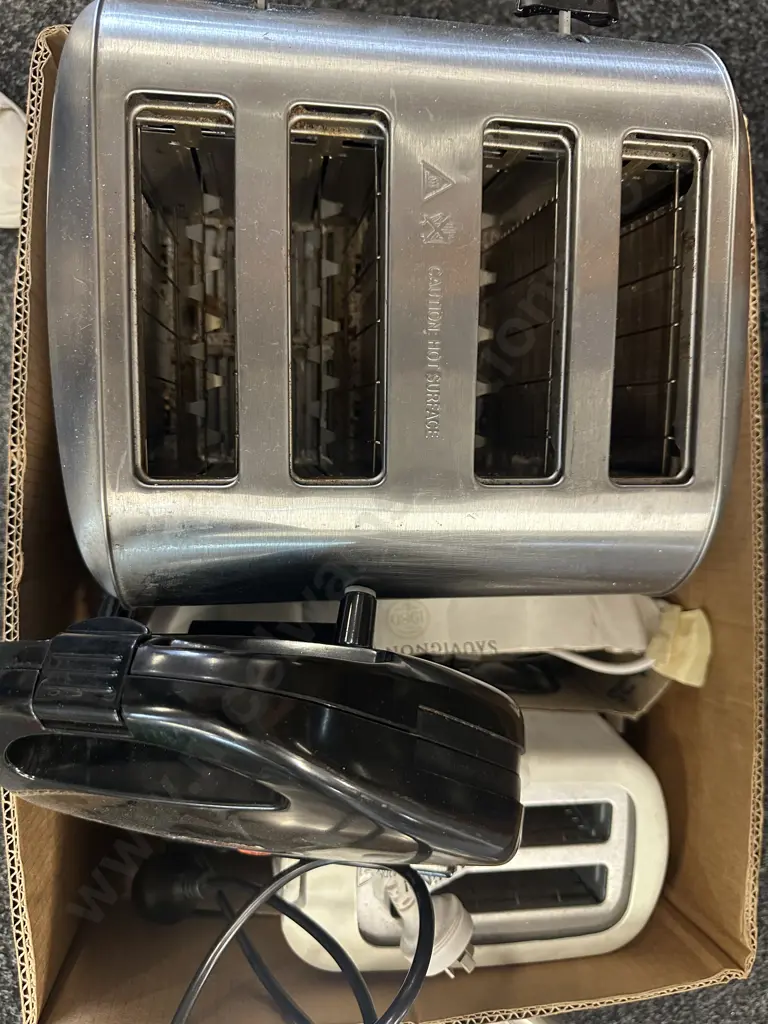 Box Lot Of Kitchen Appliances Image 1++