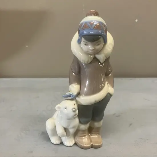 Lladro Figurine "Eskimo Boy With Pet" Porcelain Figurine #5238, Issued 1984 Retired 2017. H14.5cm