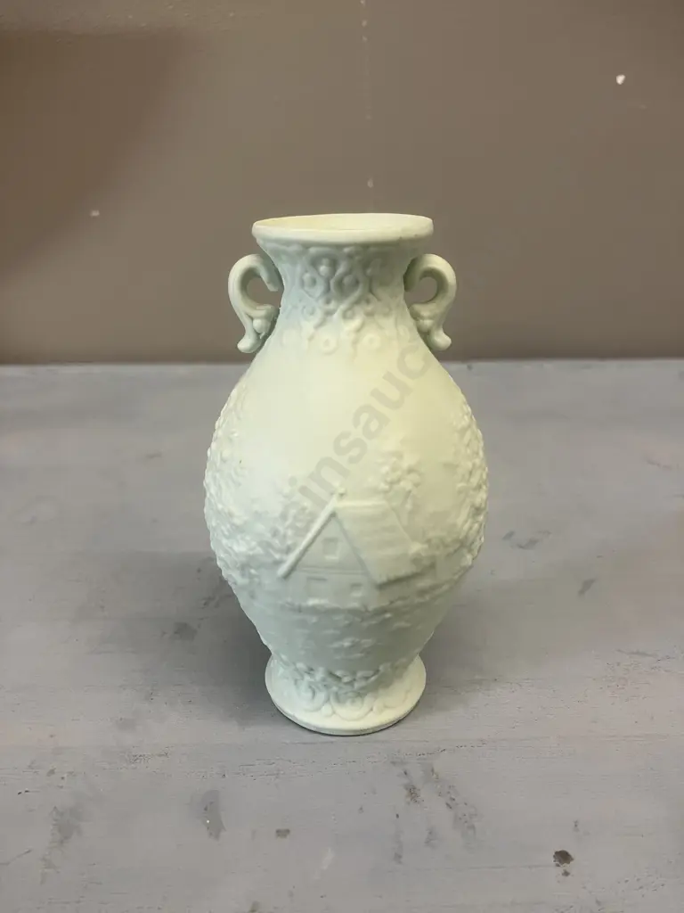 Lladro Mini Bucaro Valencia Urn, Issued 1984 Retired 1988. H11cm Image 1++