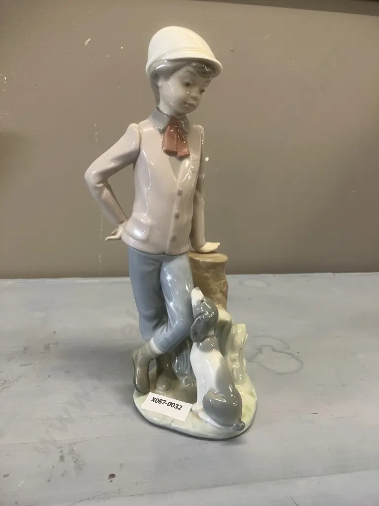 Nao by Lladro "Mutual Contemplation" Porcelain Figurine #380 Dated 1983. H23cm Image 1++