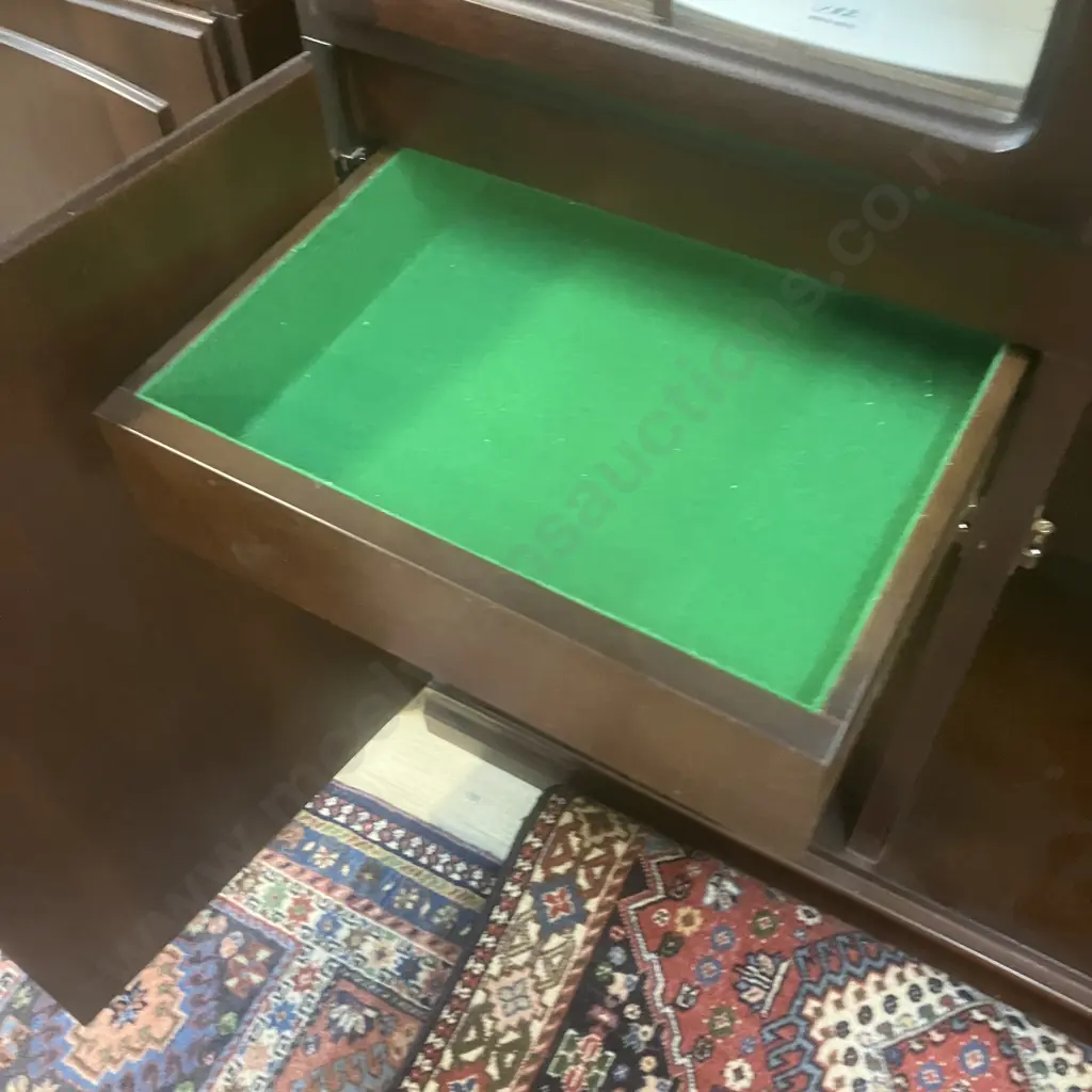 Mahogany 4 Door Display Cabinet With Astragal Doors. Mirror Backed, Adjustable Glass Shelves. H200 W81 D42cm Image 1++