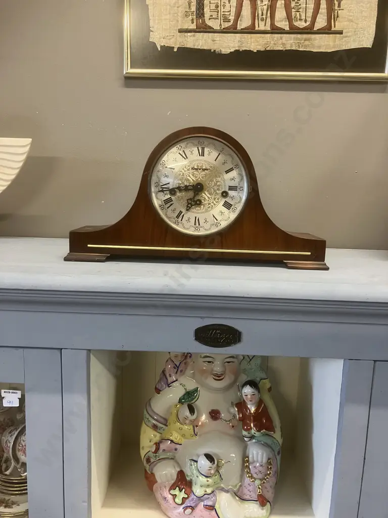 Vintage 1977 Kleninger Chiming Mantle Clock With Key, Hermle 340-020 Movement. 21 x (Hinge to front Glass needsRrepair) Image 1++