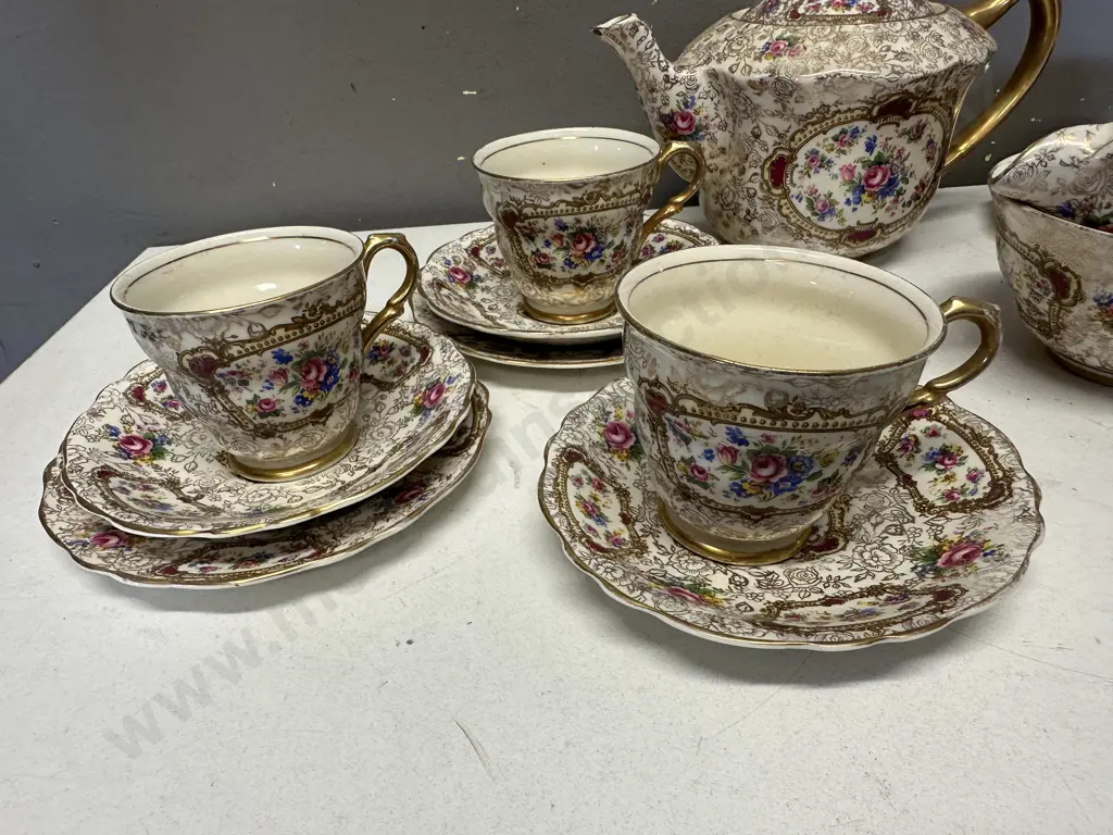 James Kent Ltd Tea Ware 'Pompadour' Pattern Including Teapot, Sugar Bowl & Creamer With 5 Trios & 1 Duo   Image 1++