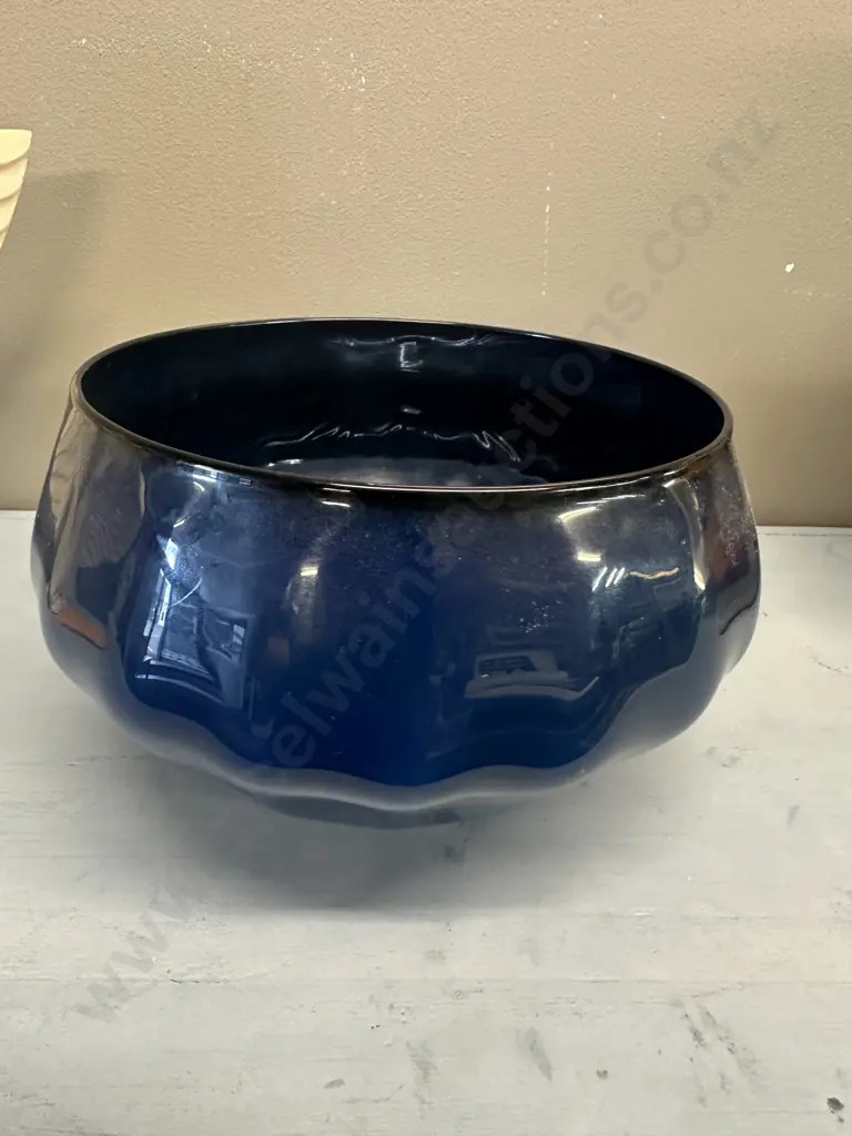 New Zealand Deep Blue Glass Works Bowl H14,Dia22cm. Image 1++