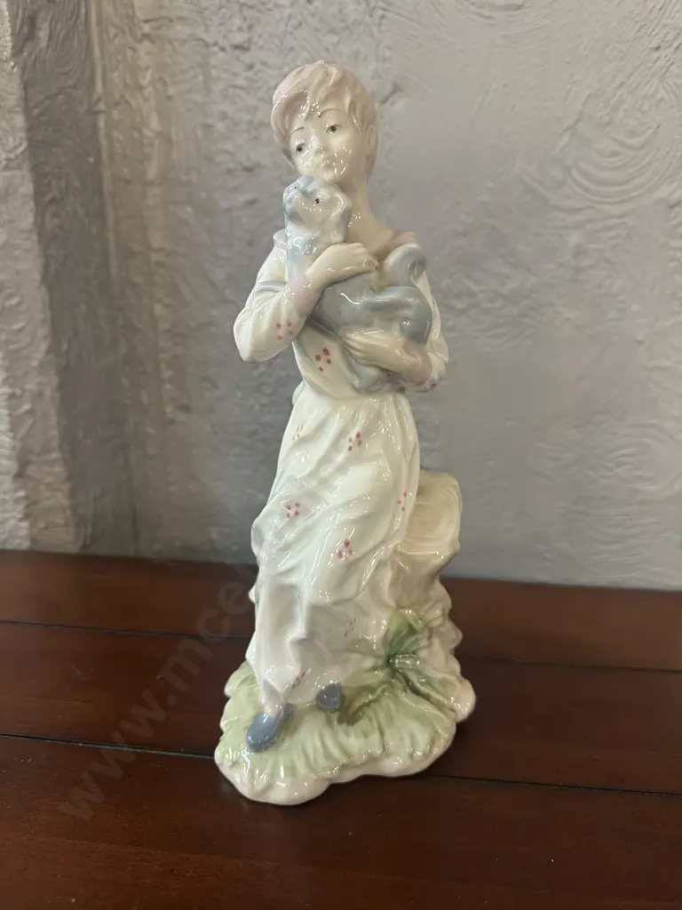 Rare Nadal Porcelain Figurine Lady With a Dog, Spain. H30cm Image 1++