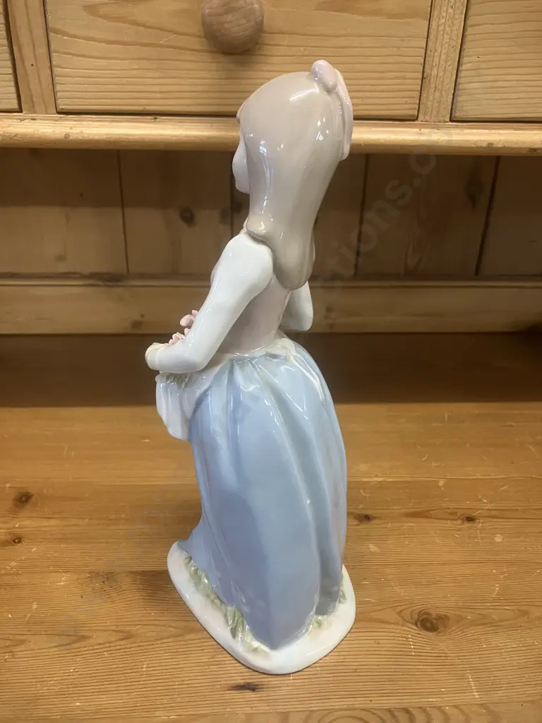 Nadal Porcelain Figurine Girl With Flowers, Spain. H28cm Image 1++
