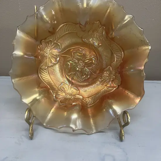Antique Dugan Apple Blossom Carnival Glass 8-Ruffle Bowl In Marigold, c1920s. 5 x 18.5cm