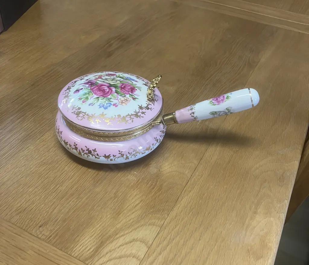 Pink Floral Vintage Porcelain Silent Butler Crumb Catcher Ashtray. L25cm Image 1++