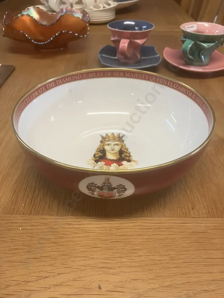 Large rare Royal Worcester Queen Elizabeth II Diamond Jubilee Commemorative Limited Edition Bowl. 8 x 23cml Image 1++