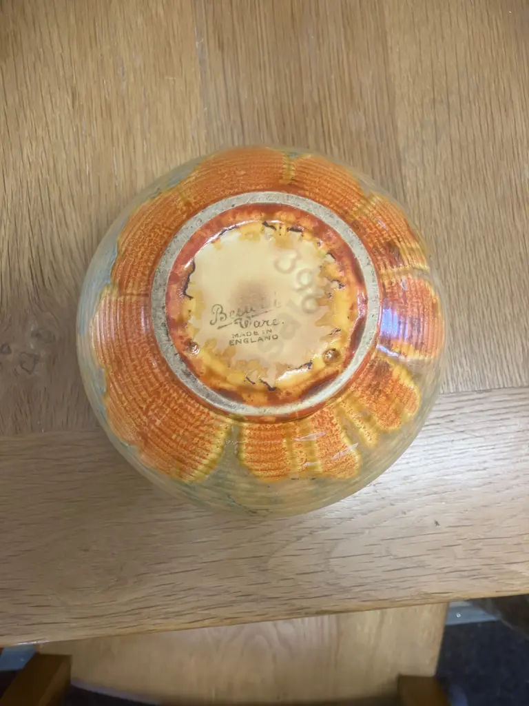 Vintage Beswick Art Deco Hare And Hounds Vase #396 c1930's. Indented & Stamped To Base Image 1++